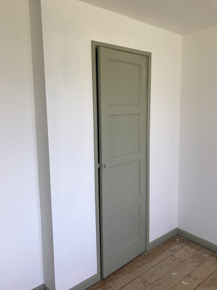 newly-pianted-wall-and-door
